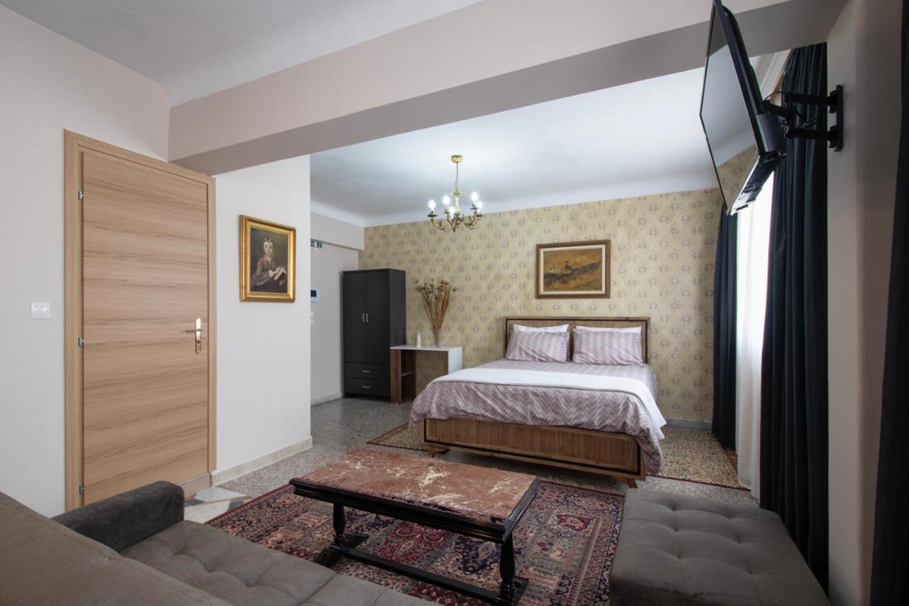 Ririka Athens Homes ภายนอก รูปภาพ