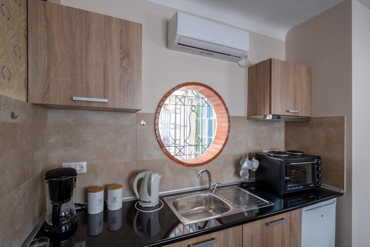 Ririka Athens Homes ภายนอก รูปภาพ