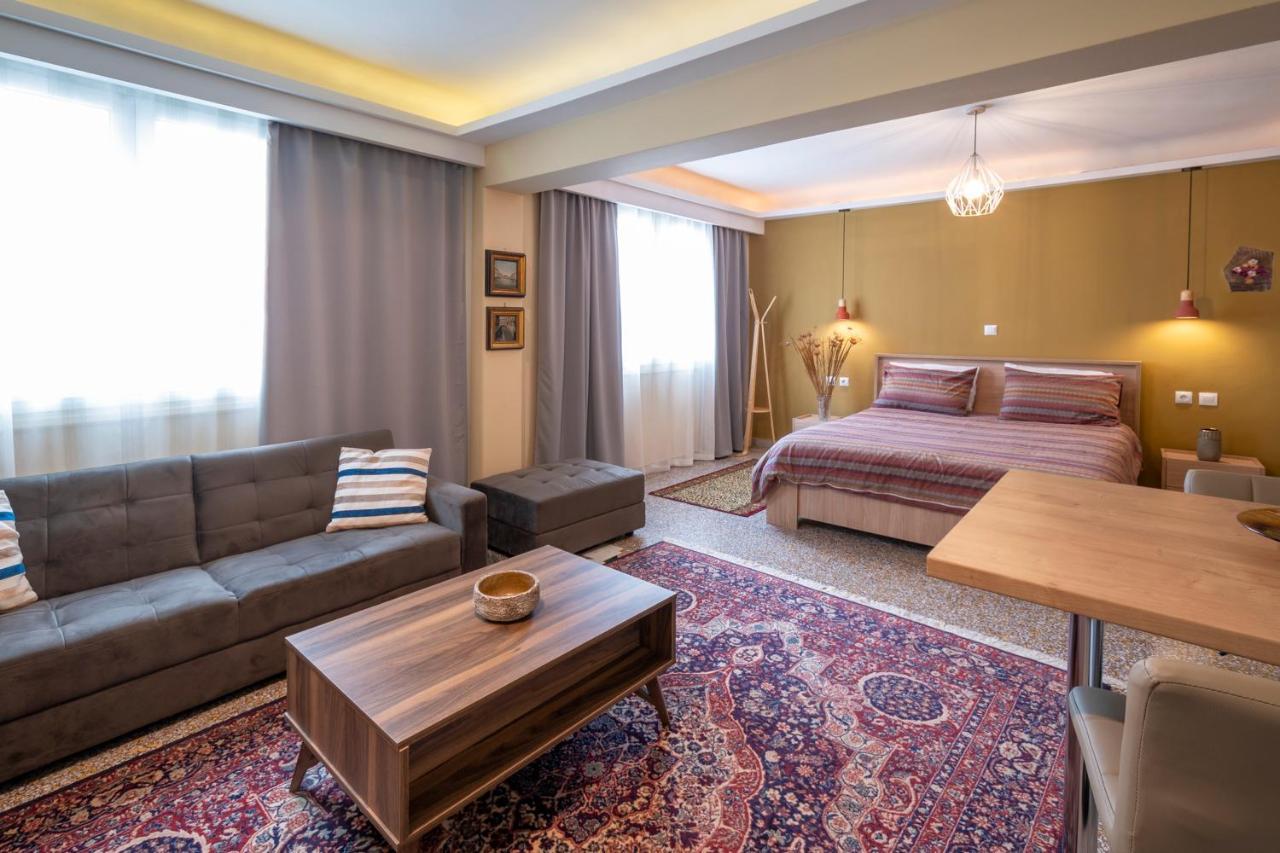 Ririka Athens Homes ภายนอก รูปภาพ