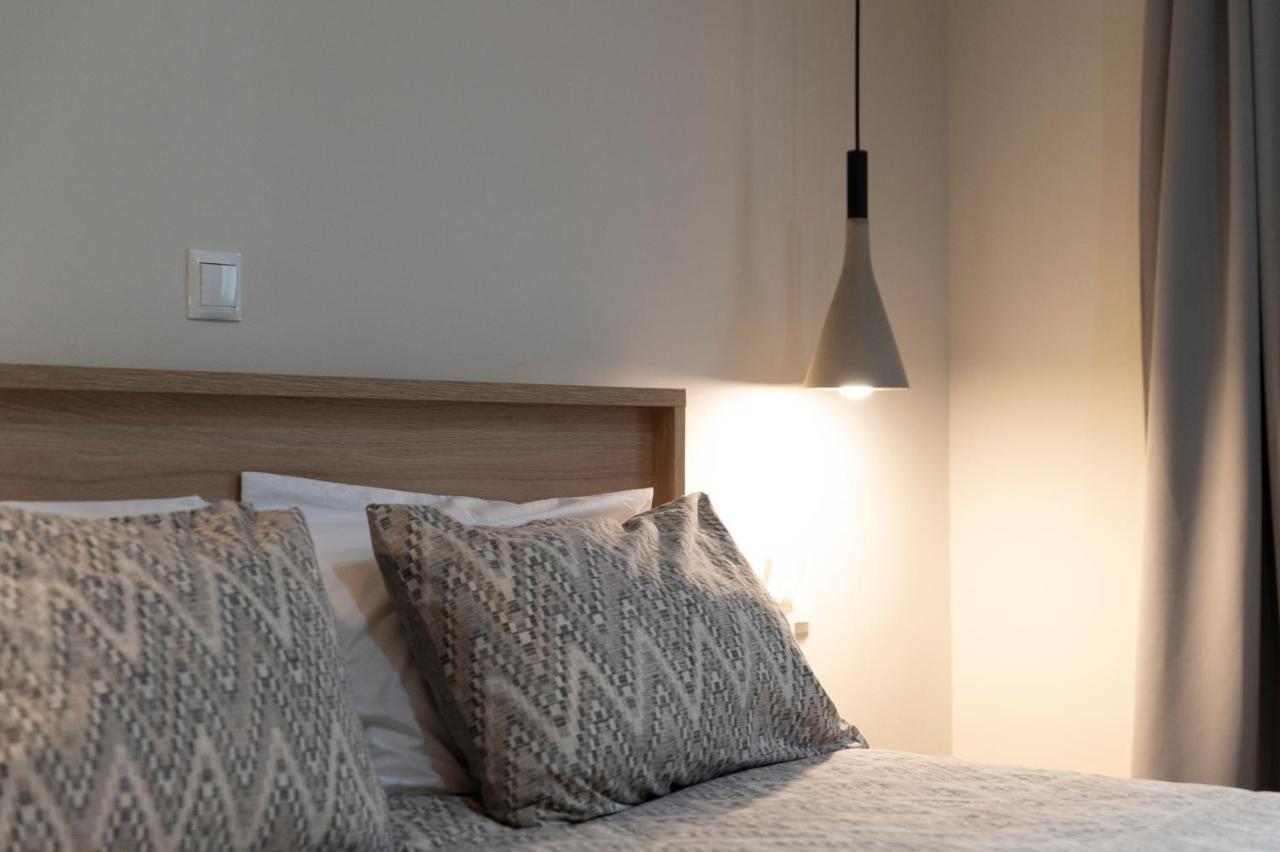 Ririka Athens Homes ภายนอก รูปภาพ