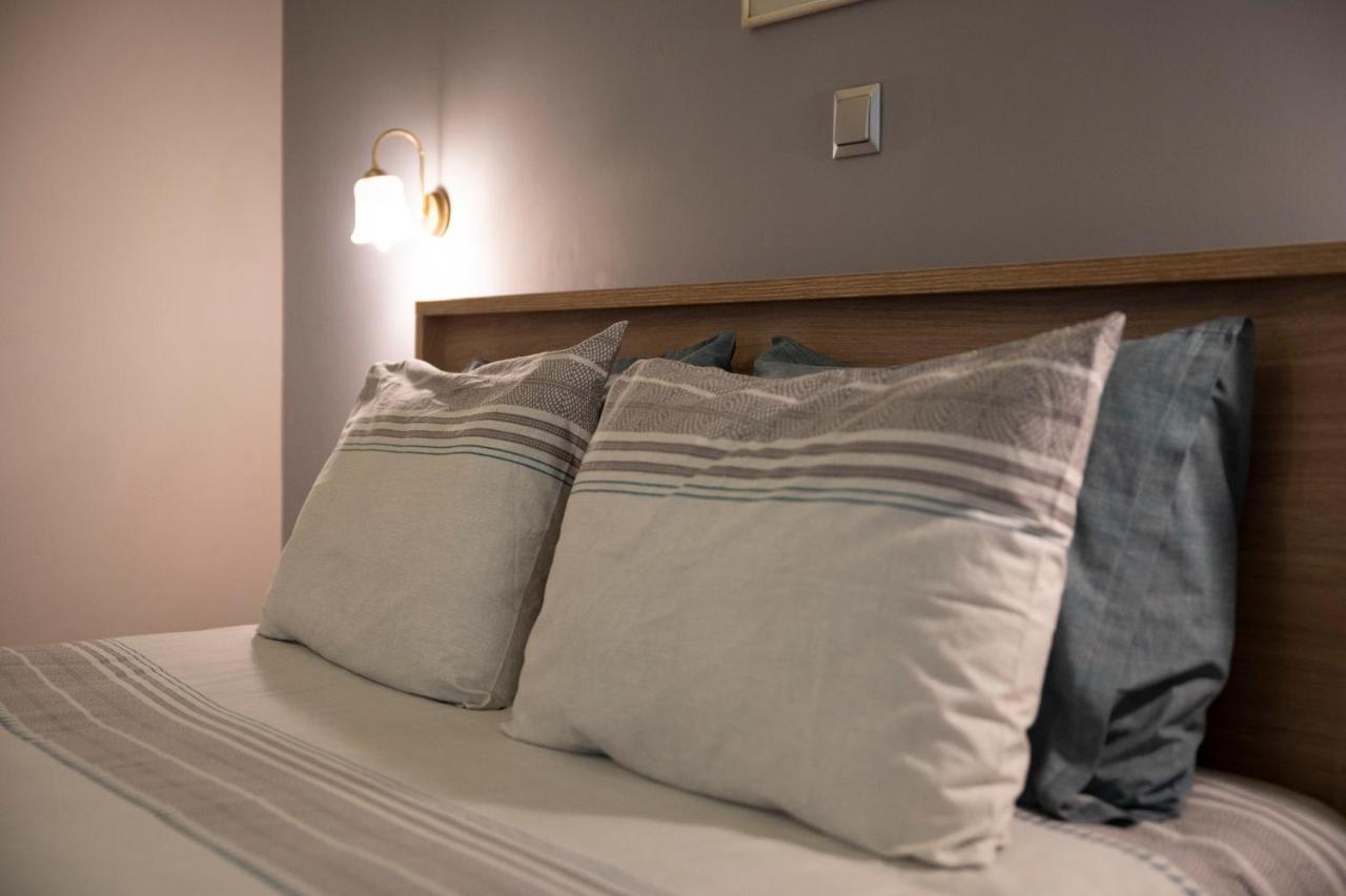 Ririka Athens Homes ภายนอก รูปภาพ