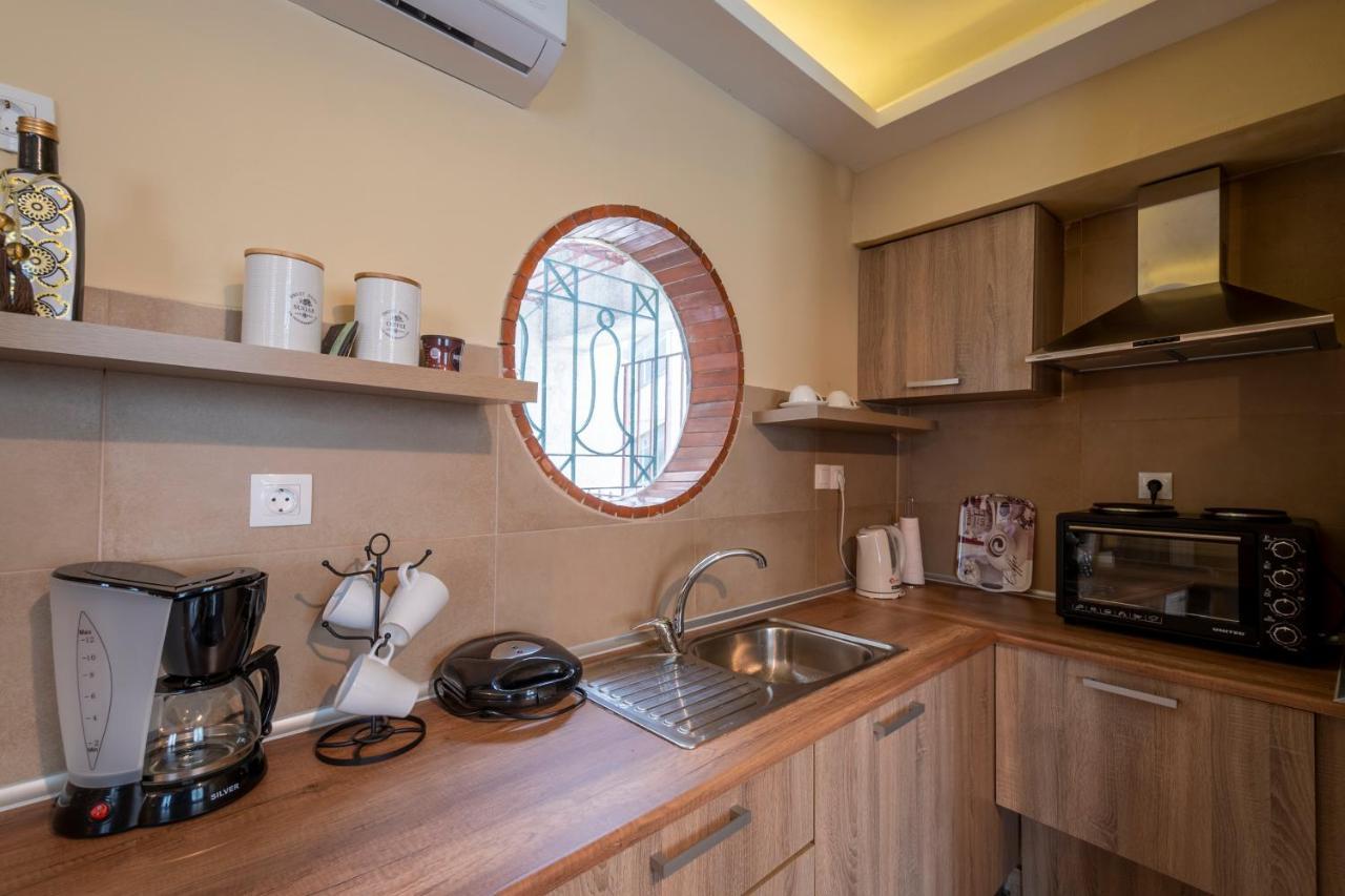 Ririka Athens Homes ภายนอก รูปภาพ